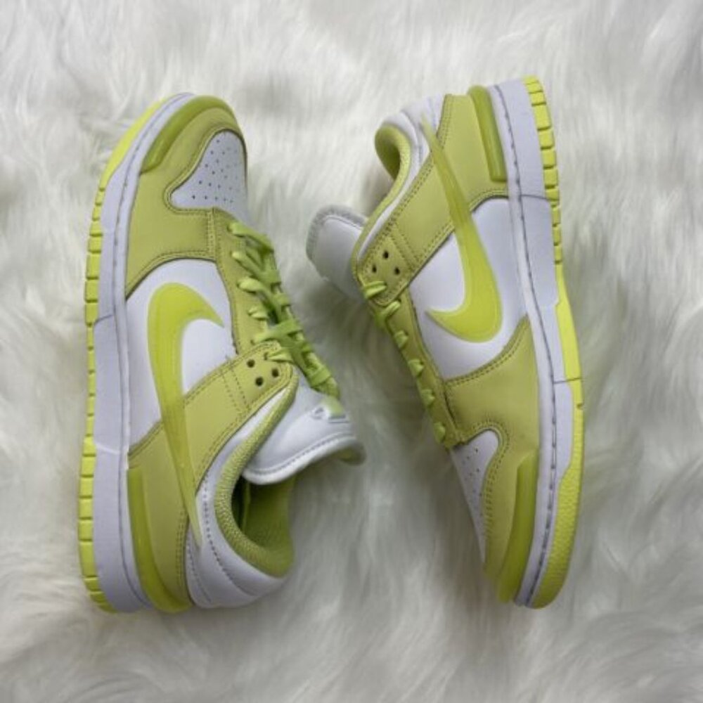 Nike Dunk Low Twist Low Womens Sportswear Shoes Green DZ2794-700 VNDS Size 9 - Picture 3 of 7